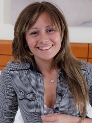 Brunette hottie Jessy Gone gets fucked in her juicy pussy and asshole